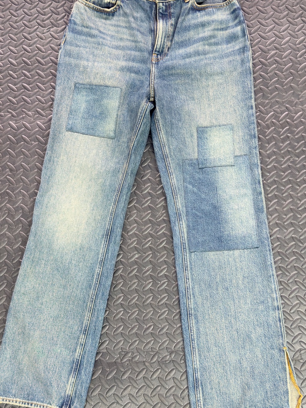 Good American Patchwork Straight Leg Jeans - Medium Blue - Picture 6 of 9